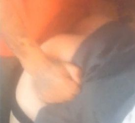 Colegiala se escapa del colegio para follar con pandillero