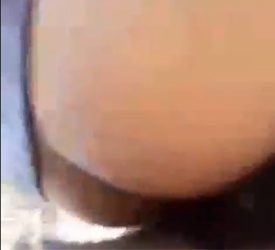Colegiala culona le entra toda la verga sin problemas