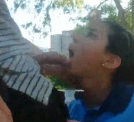 Se traga toda la verga en la calle saliendo del colegio