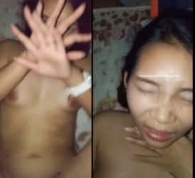 Cogiendo a una putita colegiala adicta al sexo