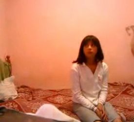 Invita a su amigo a su habitacion despues del coelegio