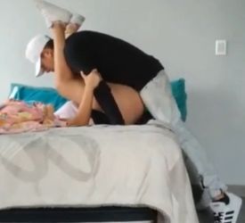 Madura cogiendo al cuñado menor despues de clases
